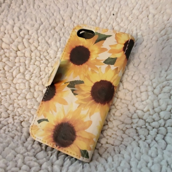 💕4 for $8💕iPhone 5se wallet case NWOT - Picture 3 of 3